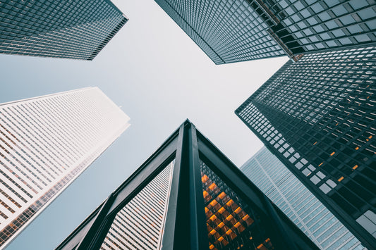Image highlighting five key reasons why every e-commerce business needs a Virtual Warehouse address, focusing on benefits like cost-effective storage, faster shipping, improved logistics, expanded market reach, and streamlined operations.