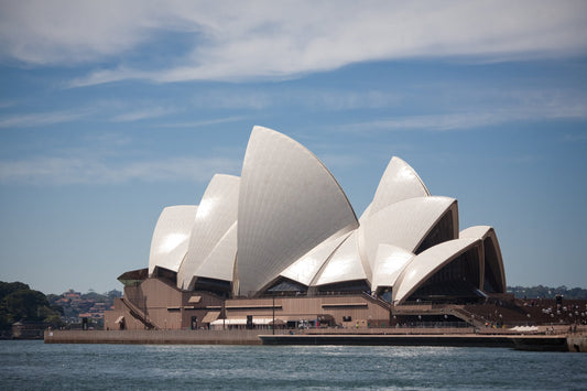 Image illustrating how Australian businesses can benefit from UK Virtual Warehouse services, showcasing streamlined storage, efficient logistics, and reliable international shipping for enhanced business operations.