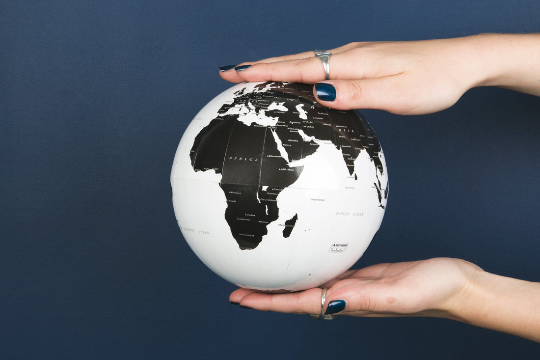 Image showcasing the UK Virtual Warehouse Services for global businesses, emphasizing efficient storage and shipping solutions with streamlined logistics and international reach.